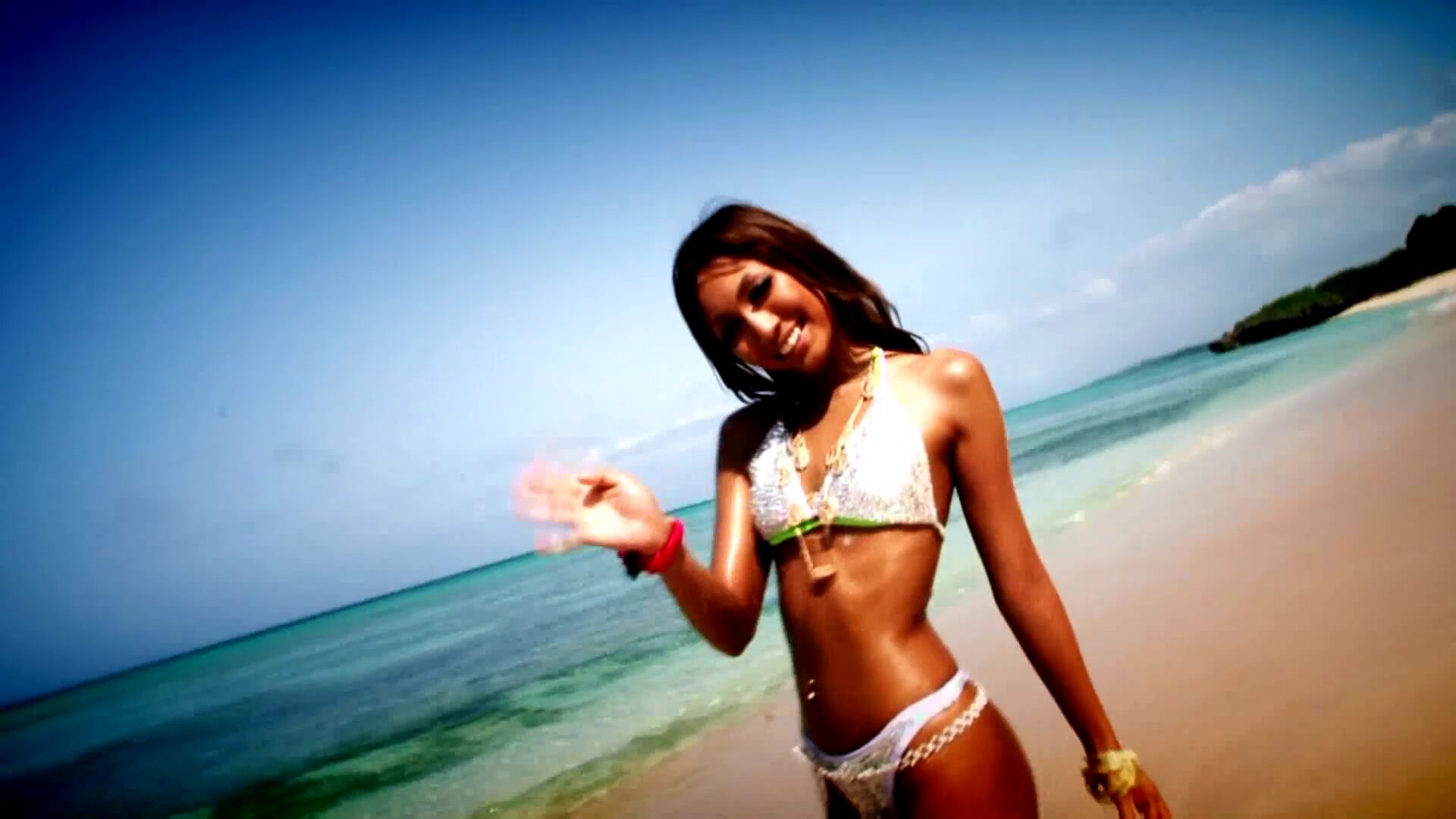 Big Tits On The Beach